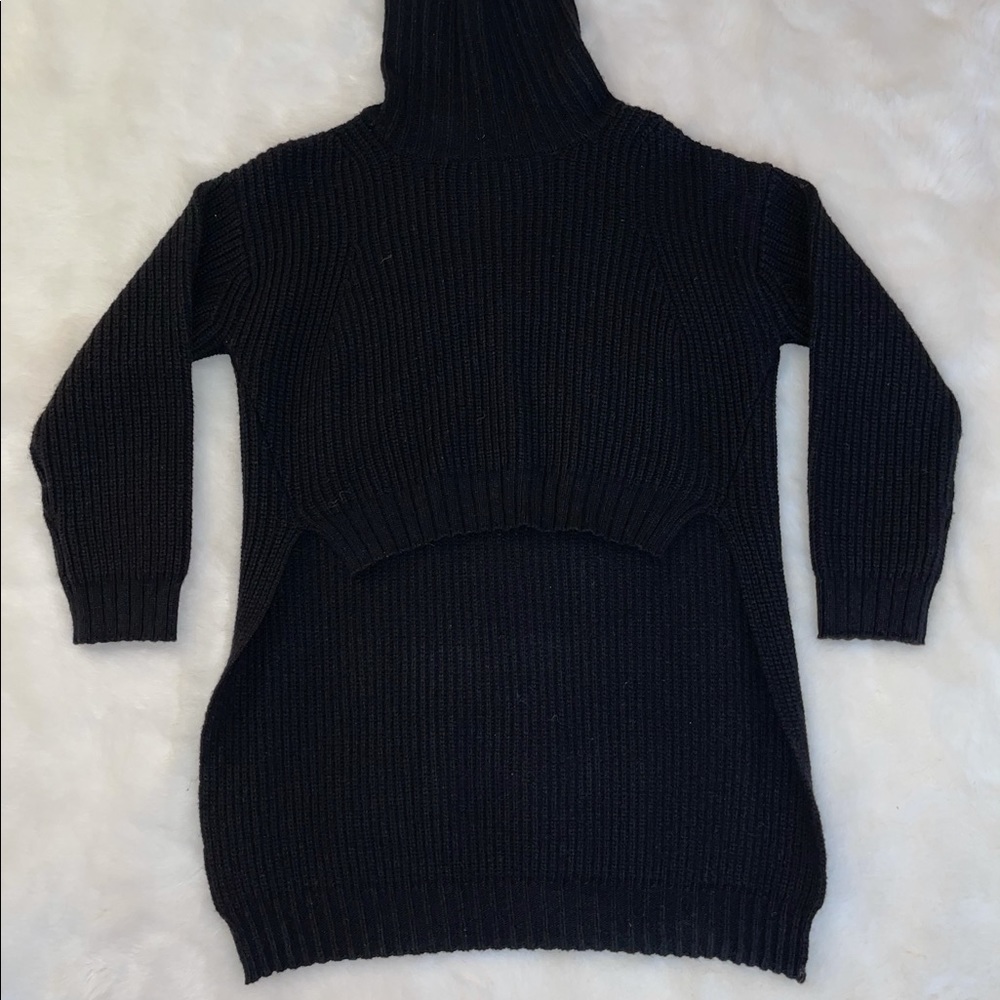 Black high low turtle neck sweater